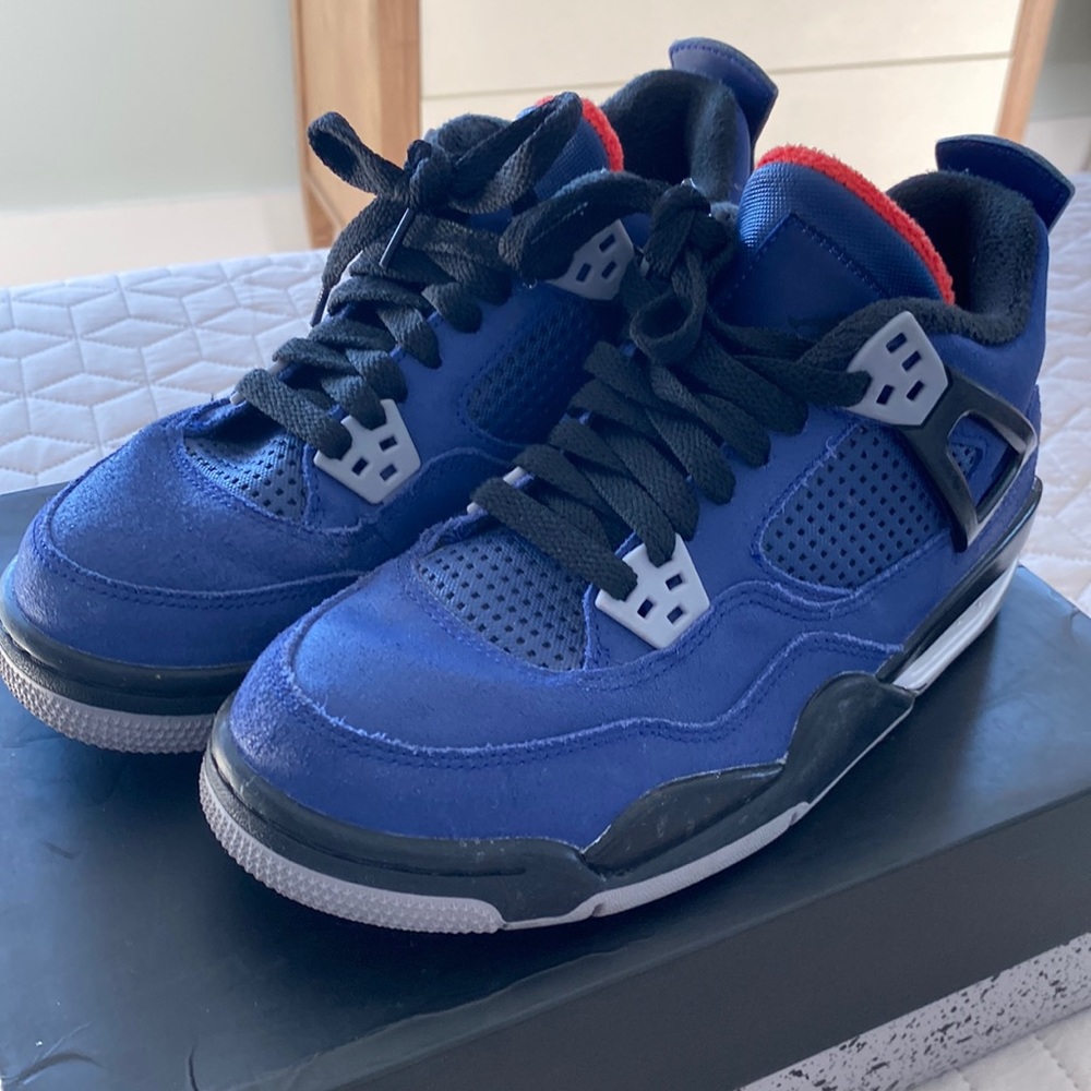 Air Jordan 4 Retro BOYS Sneakers